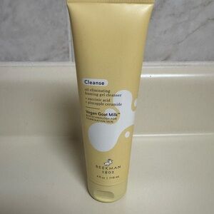 Beekman 1802 Yellow Foaming Gel Cleanser